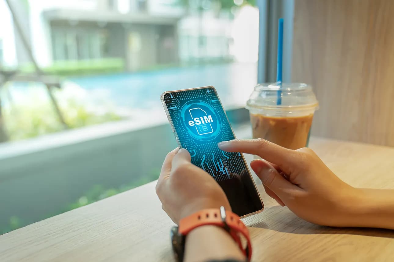 Dual-use eSIMs: Streamlining business and personal connectivity on a single device