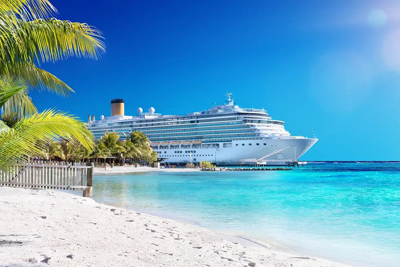 Guide to seamless maritime connectivity solutions